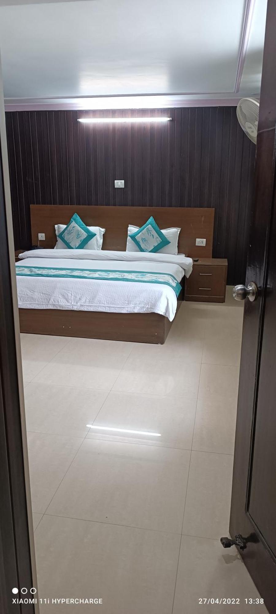 Hotel Prasanna Inn Rishīkesh Esterno foto