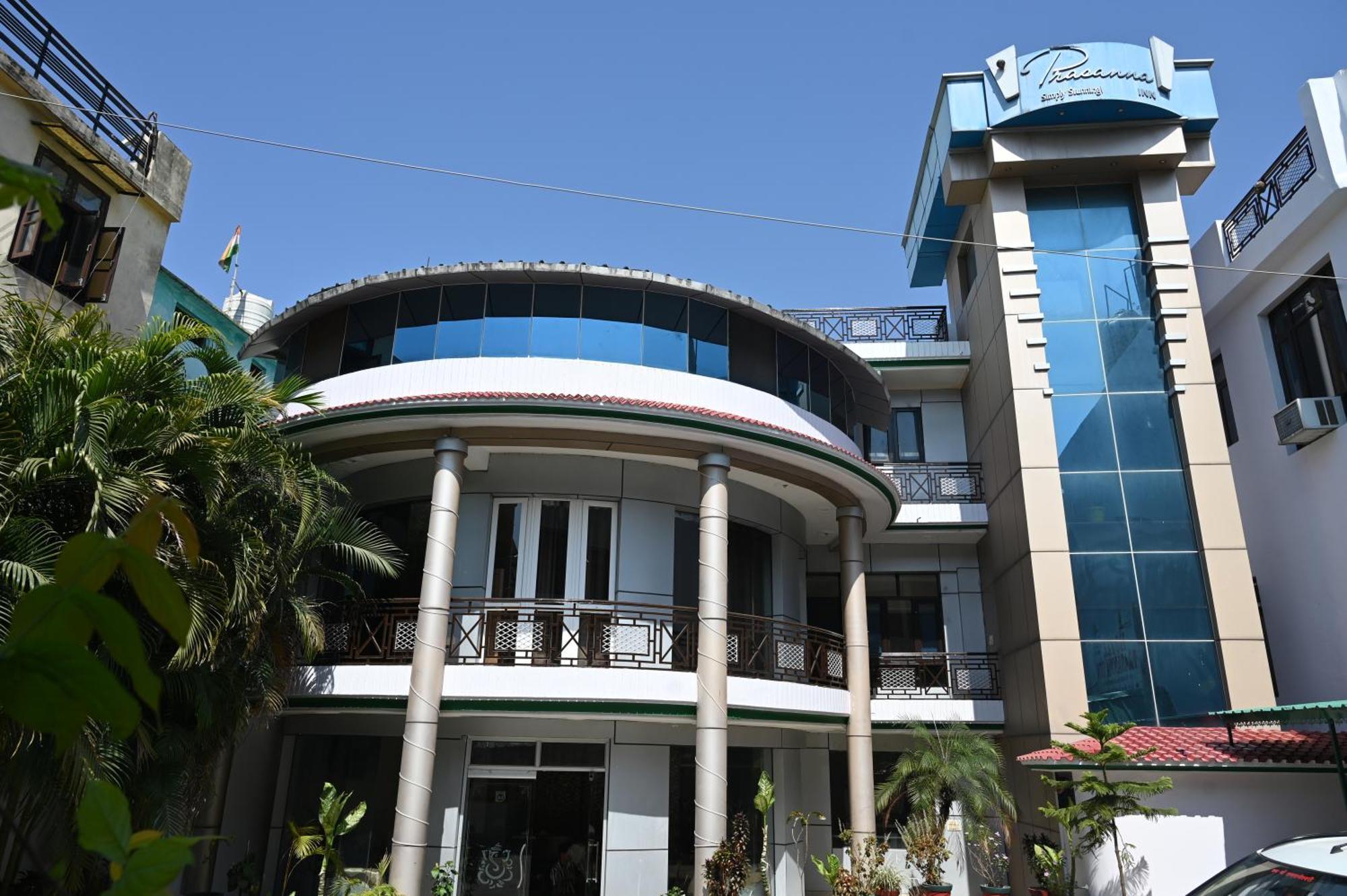 Hotel Prasanna Inn Rishīkesh Esterno foto